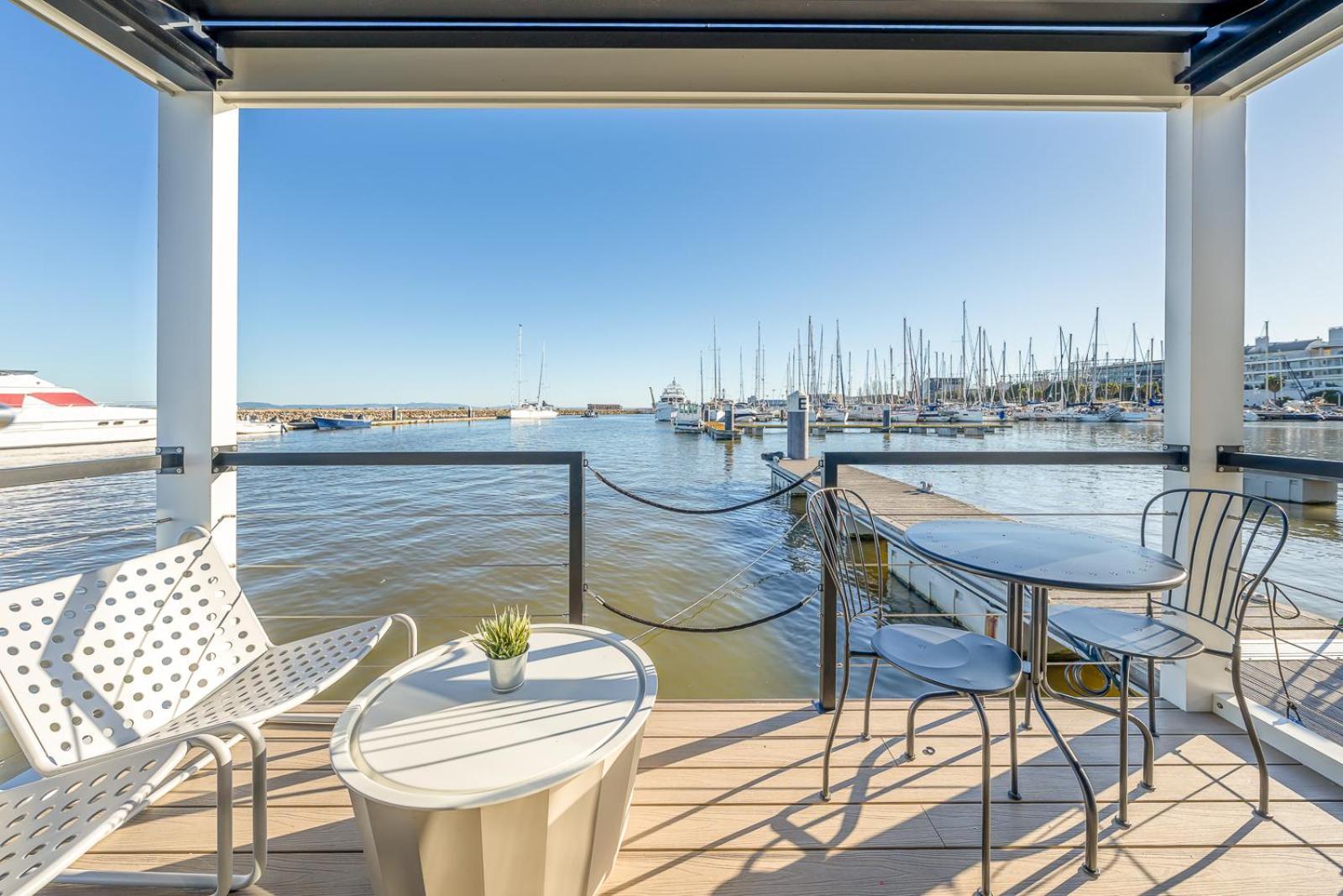 The Homeboat Company Parque Das Nacoes-Lisboa エクステリア 写真